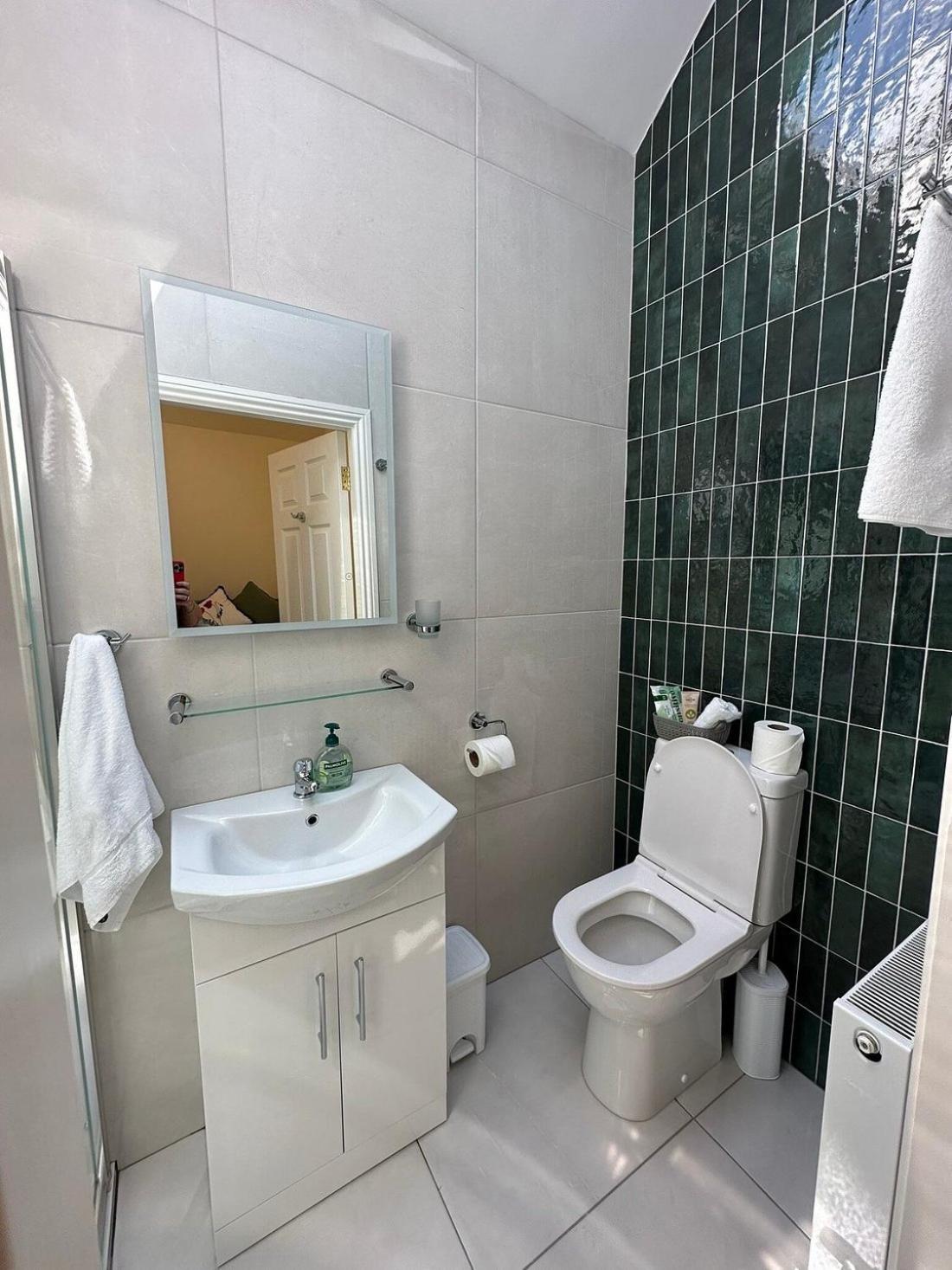 Oranhill Lodge Guesthouse โอแรนมอร์ ภายนอก รูปภาพ