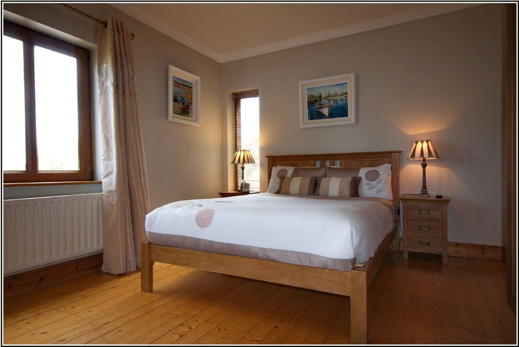 Oranhill Lodge Guesthouse โอแรนมอร์ ภายนอก รูปภาพ